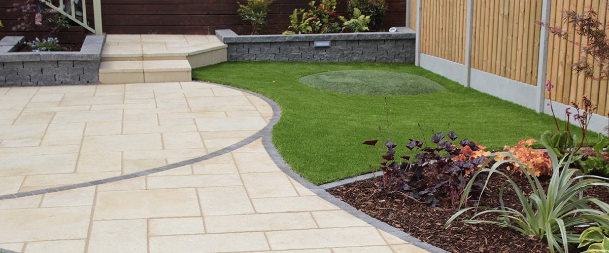 Garden Paving Installers For Stockport